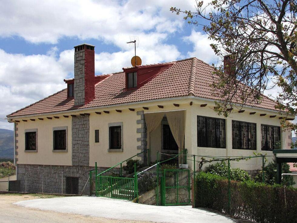 El Mirador De Tortoles Villa Luaran gambar